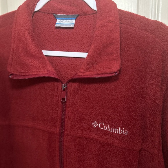 SOLD - Columbia Fleece Jacket - Picture 3 of 5